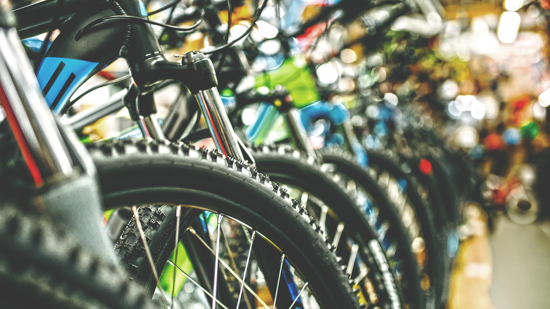 Fahrräder & E-Bikes